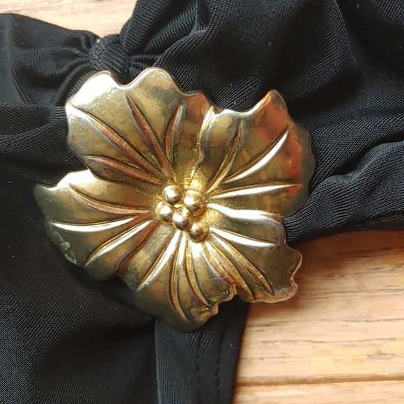 ♦️3 for $15 Black Strapless Bikini Top - Picture 5 of 13